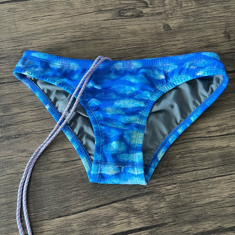 Jolyn Andy swim bottom XS